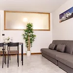 K2 Apartment